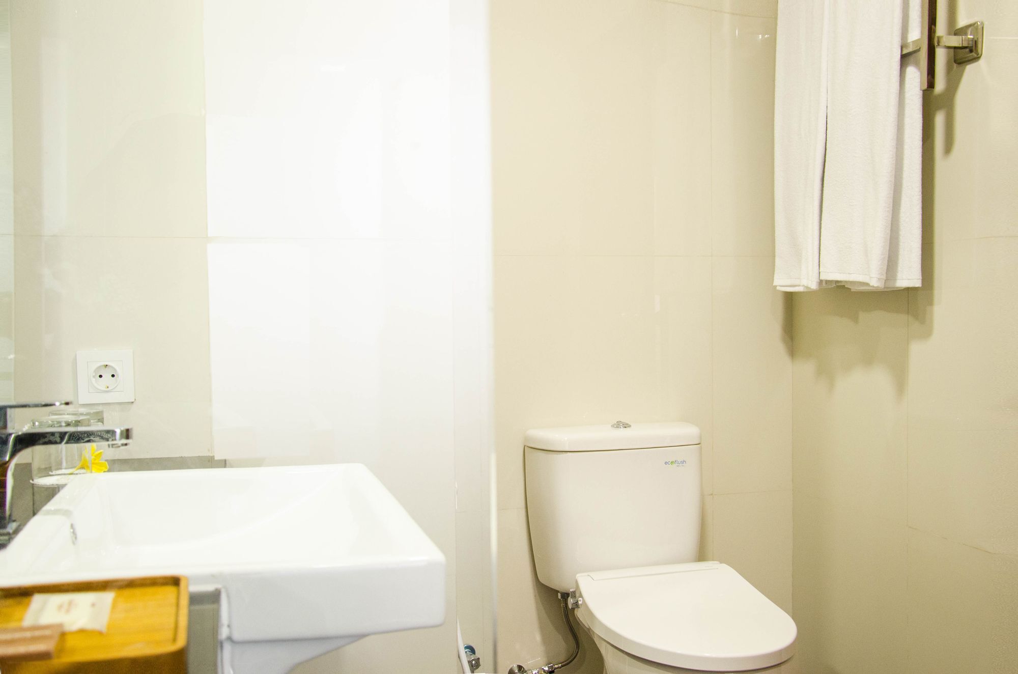 Airish Hotel Palembang Ngoại thất bức ảnh