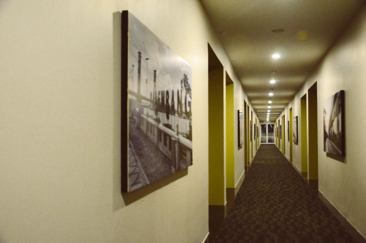 Airish Hotel Palembang Ngoại thất bức ảnh