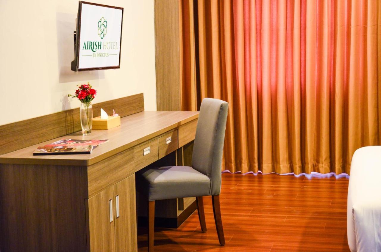 Airish Hotel Palembang Ngoại thất bức ảnh