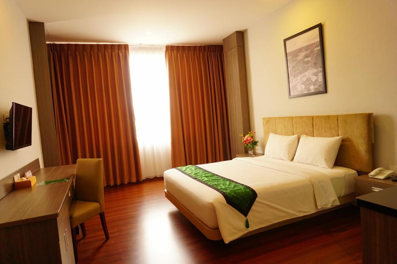Airish Hotel Palembang Ngoại thất bức ảnh