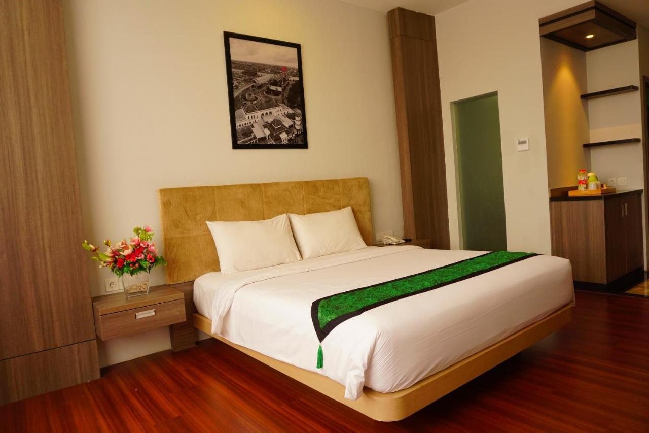 Airish Hotel Palembang Ngoại thất bức ảnh